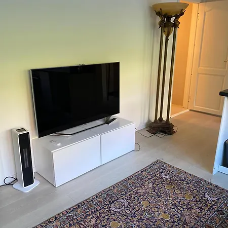 Hybel Leies Ut Plass Til 3 Apartment Arendal